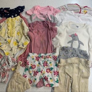 Girl’s 6-9M clothing bundle